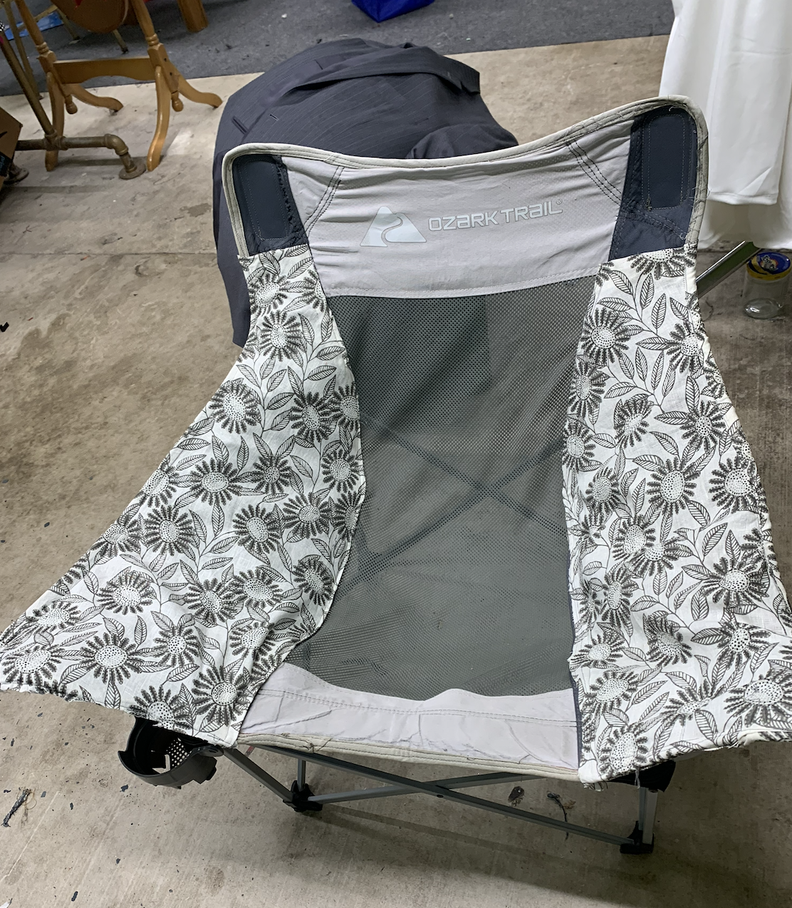 Trabajo de reparación de silla, proceso detallado